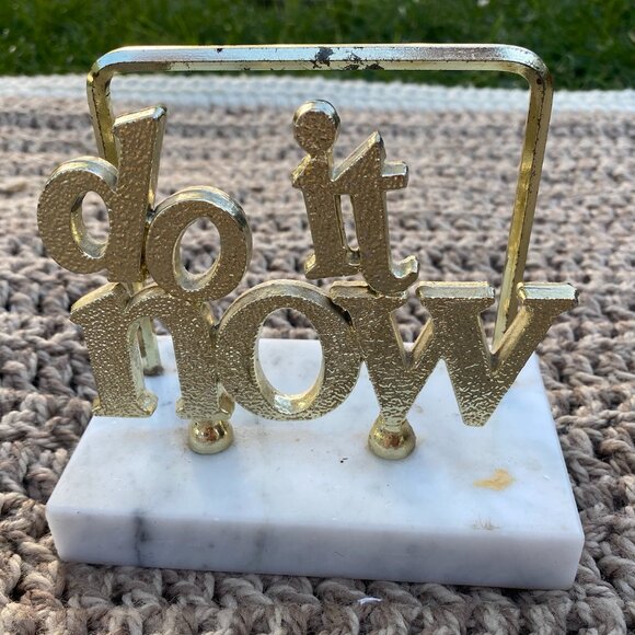 13-(VHD) Vintage. Rare. Brass. Marble. Do It Now. Motivational Paper Weight. - Picture 3 of 7